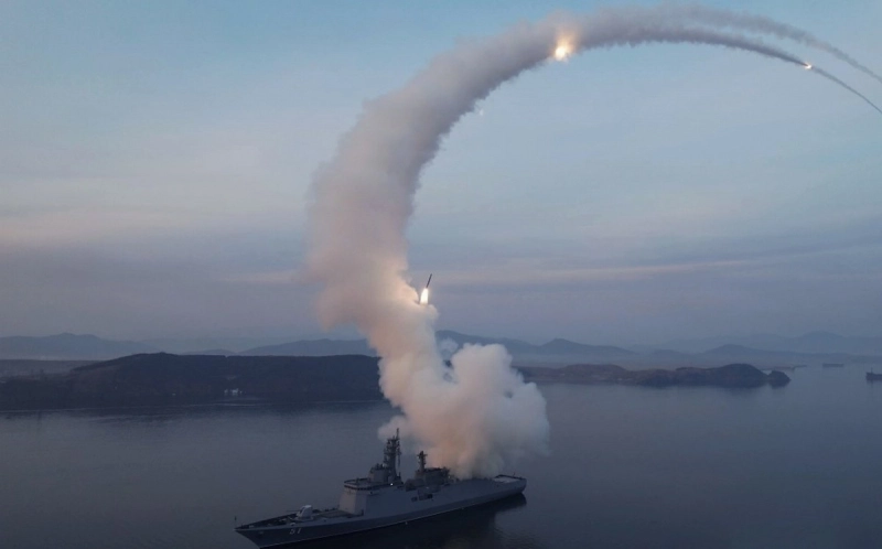 КНДР запустила крылатые ракеты с эсминца «Чвэ Хён»